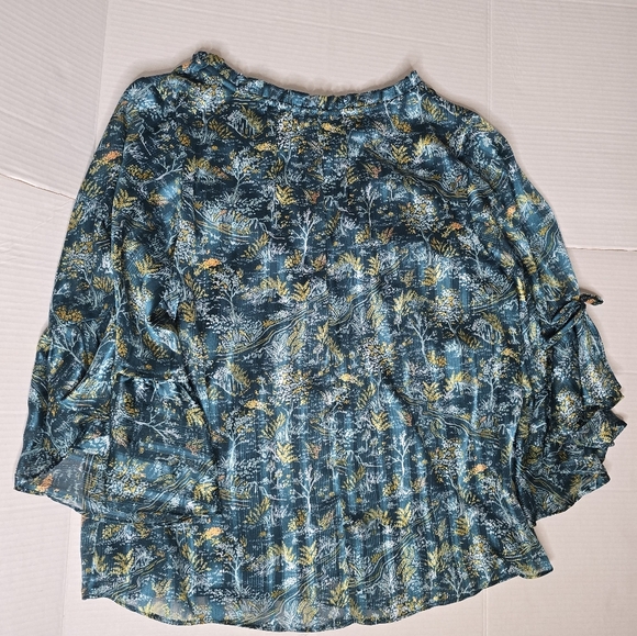 Lauren Conrad Bell/Ruffle Sleeve Blouse - Picture 3 of 3